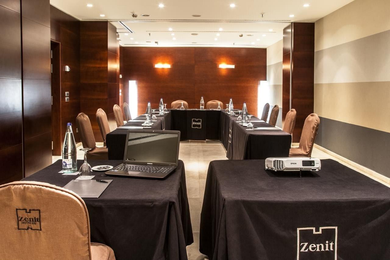 Zenit Don Yo Hotel Сарагоса Екстериор снимка