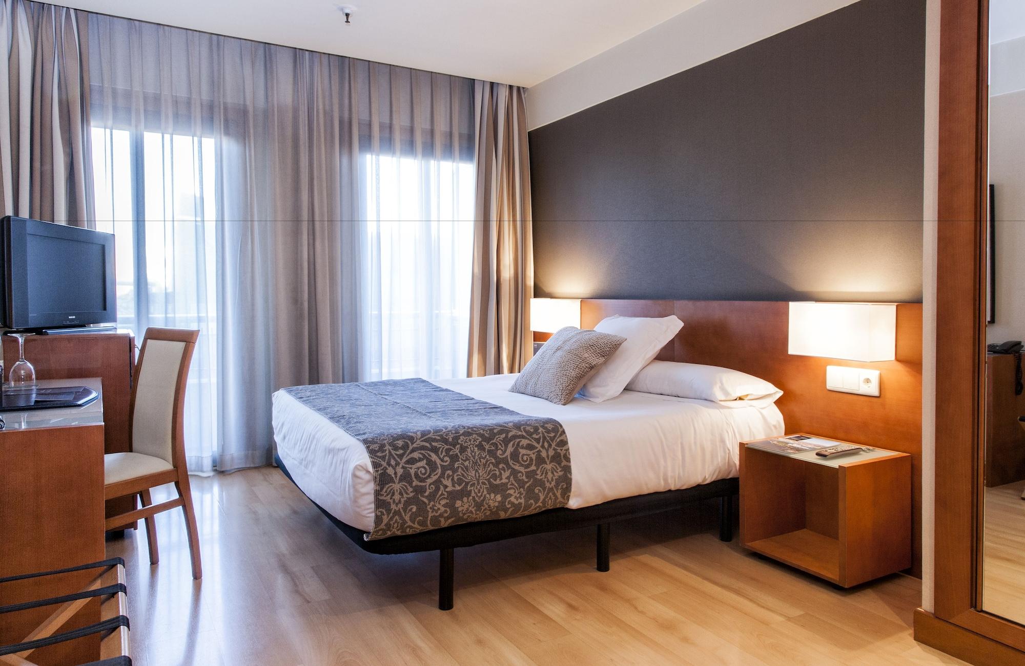 Zenit Don Yo Hotel Сарагоса Екстериор снимка