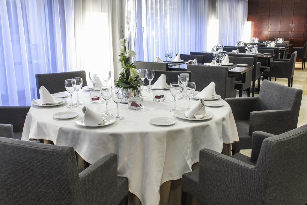 Zenit Don Yo Hotel Сарагоса Екстериор снимка
