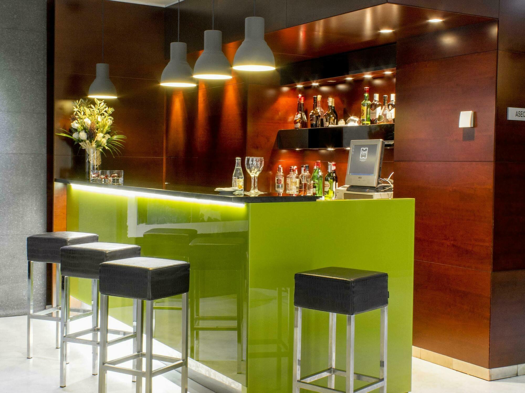 Zenit Don Yo Hotel Сарагоса Екстериор снимка